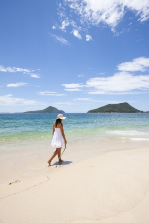 Stroll on Shoal Bay